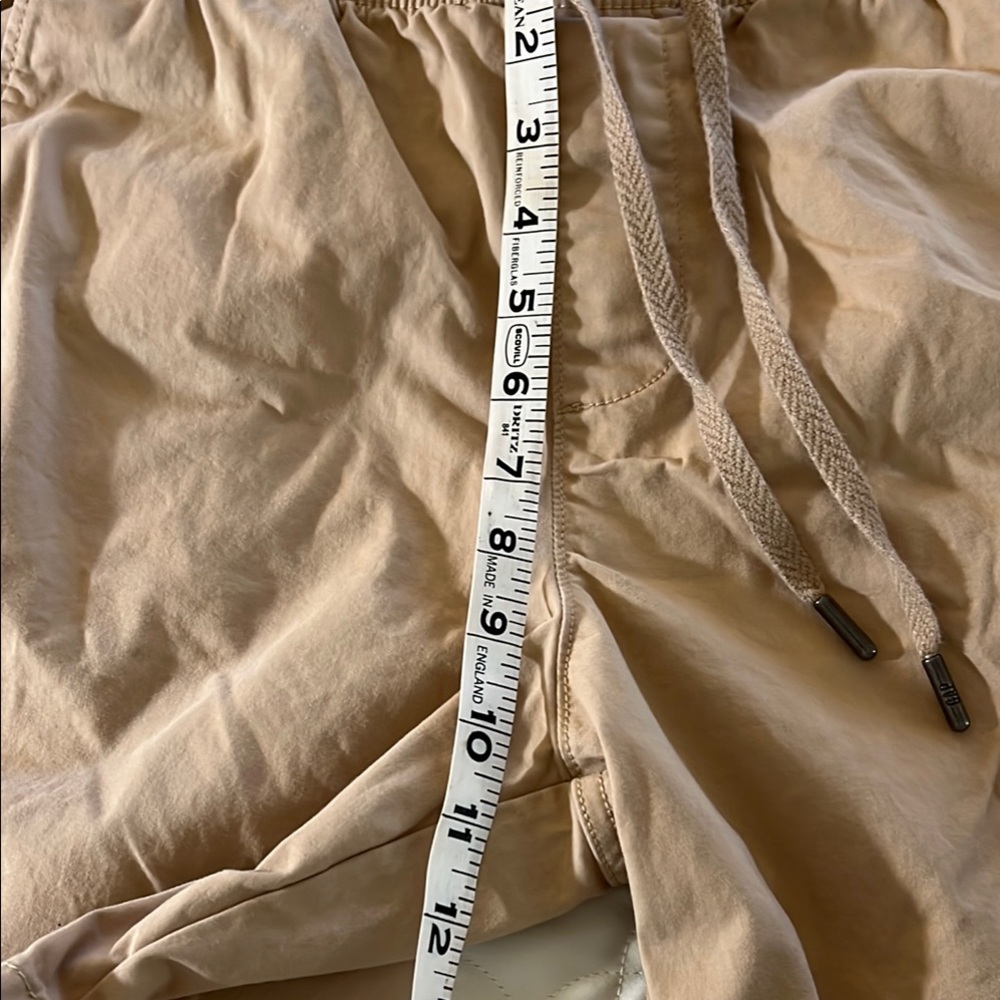 GAP Beige Athletic Drawstring Shorts - Picture 5 of 7